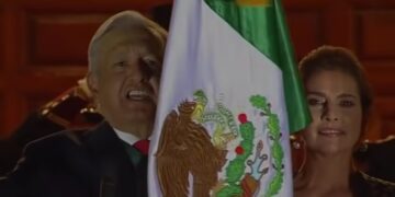 Asi fue el grito de independencia en el Zocalo