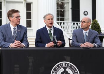 Ley texana no impide aborto a víctimas de ultraje: Abbott