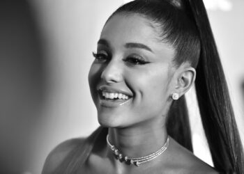 R.e.m. nueva  línea de maquillaje de Ariana Grande