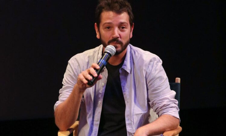 Diego Luna feliz por participar en Star Wars