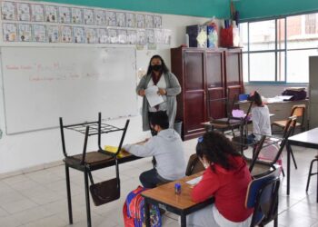 Confirman primer megapuente de 5 días en este ciclo escolar