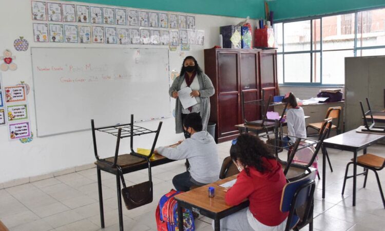 Confirman primer megapuente de 5 días en este ciclo escolar