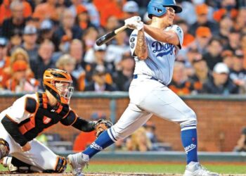Urías y  los Dodgers igualan la Serie ante San Francisco
