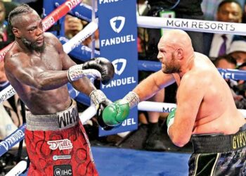 Tyson Fury noquea a Deontay Wilder y retiene campeonato pesado del CMB