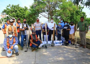 Cumple alcalde Gattás compromiso No.56 en Col. La Libertad de Victoria