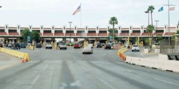 Embajador de EU en México confirma apertura en noviembre de frontera con México