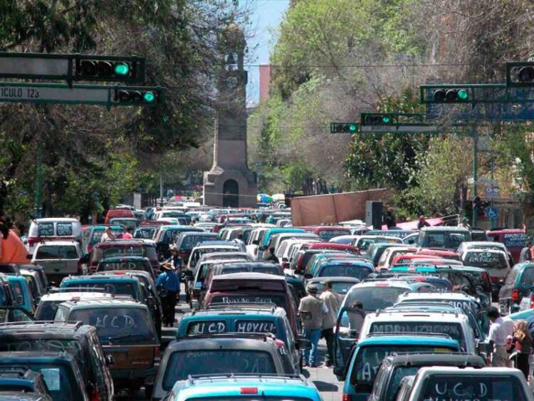 Dueños de autos ‘chocolate’ pagarán 2 mil 500 pesos para regularización