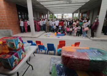 Entrega SEDATU a Matamoros paquetes deportivos y didácticos 