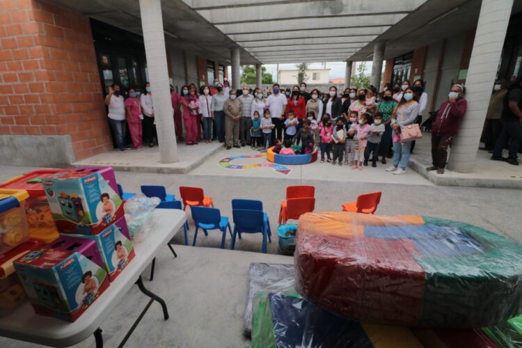Entrega SEDATU a Matamoros paquetes deportivos y didácticos