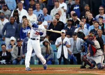 Dodgers reaccionan en la Serie de Campeonato Mundial