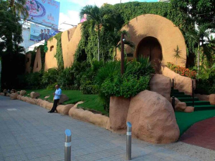 Pide la CANACO que la FGR investigue el incendio en la discoteca Baby’O