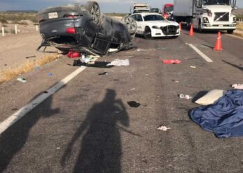 Accidente de familia estadunidense en Coahuila deja un muerto y tres heridos