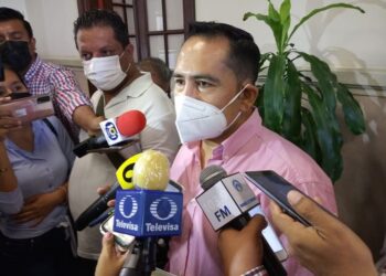 Será Morena oposición responsable en Cabildo porteño: Cuitláhuac