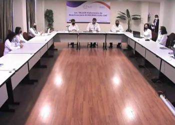 Capacita UAT a docentes en programas de evaluación del examen EGEL