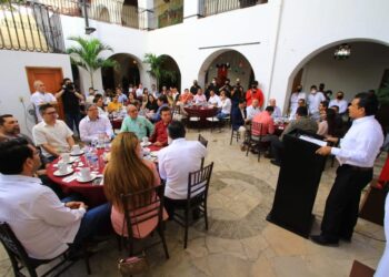 Agradece Gattás a médicos victorenses labor en la Pandemia del Covid-19