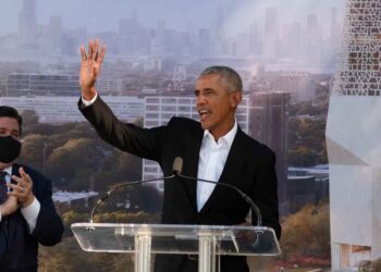 Obama advierte sobre amenaza republicana a la democracia