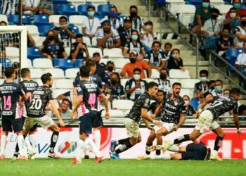 Necaxa le pega 1-0 A Rayados de Monterrey