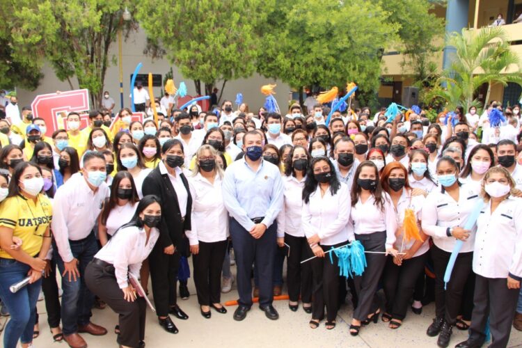 Rector electo de la UAT visita la Unidad Académica de Trabajo Social