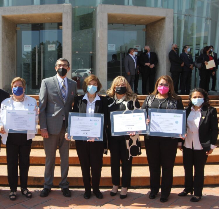 Reconocen COMACE y COPAES la calidad educativa de la UAT