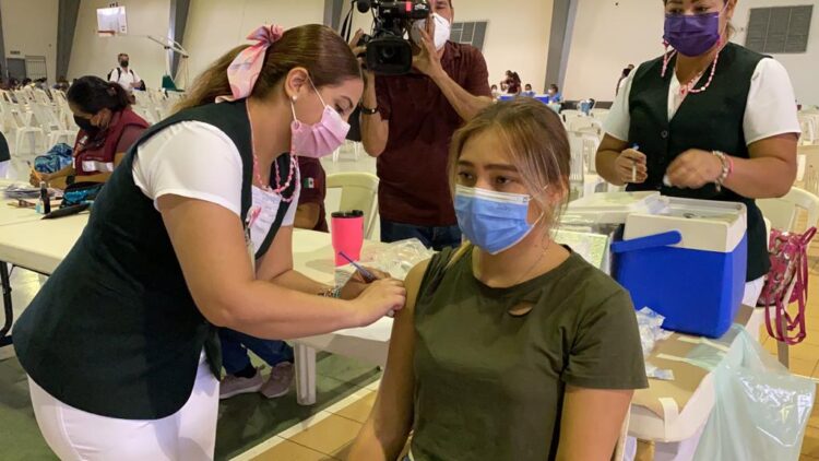 En proceso jornada de vacunación anti Covid a rezagados y adolescentes: Rodolfo González Valderrama