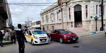 Amenazan choferes de transporte público con parar en Tampico