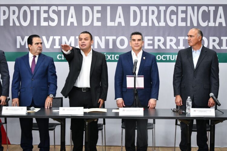 Rinde protesta Erubiel Alonso como dirigente nacional de Movimiento Territorial del PRI
