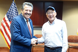 Embajador de EU destaca importancia de Nuevo Laredo en ele comercio internacional