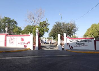 Retiran mil toneladas de basura de panteones municipales