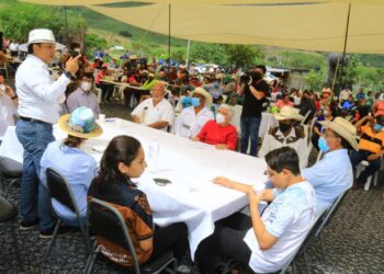 Trabaja Eduardo Gattás en la reactivación económica de Victoria