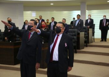 Protestan Secretario General y titular de Investigaciones Parlamentarias del Congreso de Tamaulipas