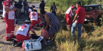 Cuatro lesionados en aparatoso choque