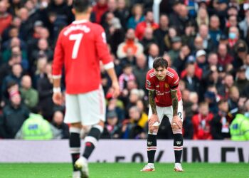 Manchester United pierde puntos valiosos en casa ante el Everton