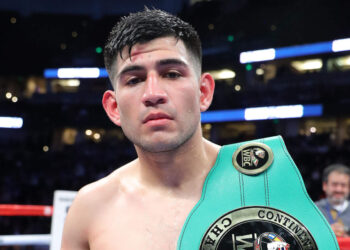 El californiano Alex Rocha peleara en cartelera Munguía-Rosado el 13 de noviembre