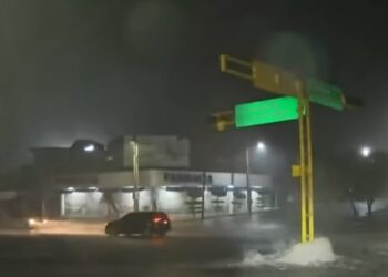 “Rick” ha impactado en Guerrero como huracán categoría 2