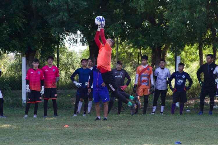 Concluye con éxito las visorias de porteros