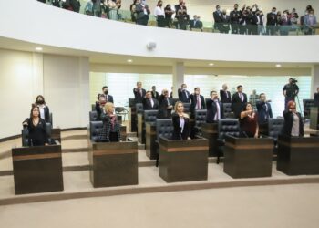 Diputados locales instalan la comisión encargada de los juicios de desafuero