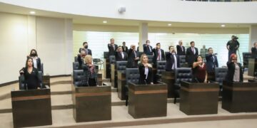 Diputados locales instalan la comisión encargada de los juicios de desafuero