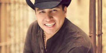 Julión Alvarez regresa a Victoria