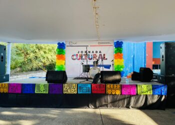 Evento cultural en la Universidad Autónoma de Tamaulipas.