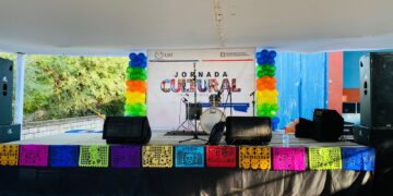 Evento cultural en la Universidad Autónoma de Tamaulipas.