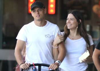 Chicharito Hernández habla sobre su separación