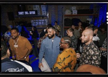 Drake, cumple 35años y los celebra con una fiesta temática en los Ángeles
