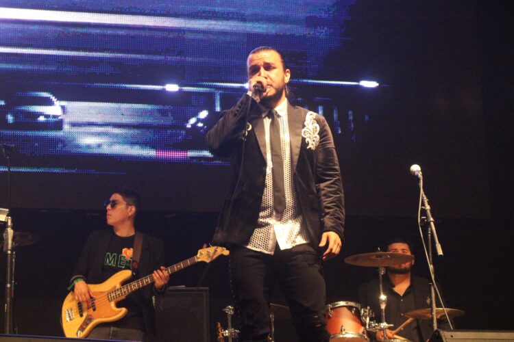 Apoyan fans en Texas nominación de Yeisi a los TMA.