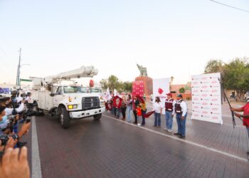 “Nuevo Laredo se prende”, arranca programa municipal de alumbrado