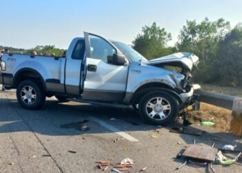 Grave profesor en accidente carretero en la ruta  SLM-Aldama
