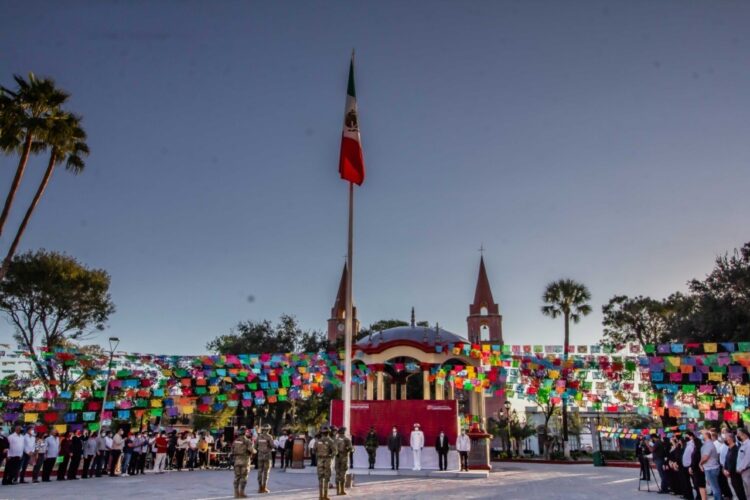 Encabeza Mario López ceremonia de honores de la administración 2021-2024 en Matamoros