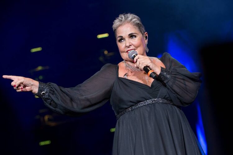 Lupita D Alessio vuelve a los escenarios