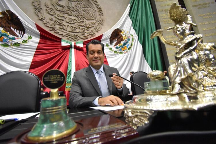 Diálogo ruta para avanzar en análisis de reforma a industria eléctrica: Gutiérrez Luna