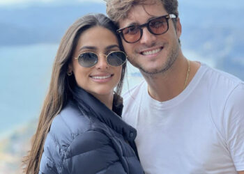 Diego boneta y Renata Notni se respira amor