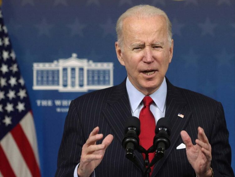 Biden pedirá a viajeros esenciales esquema completo de vacuna covid